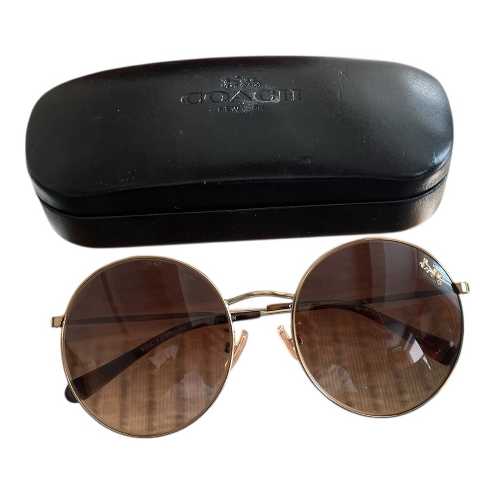Coach Round Gradient Sunglasses with Case